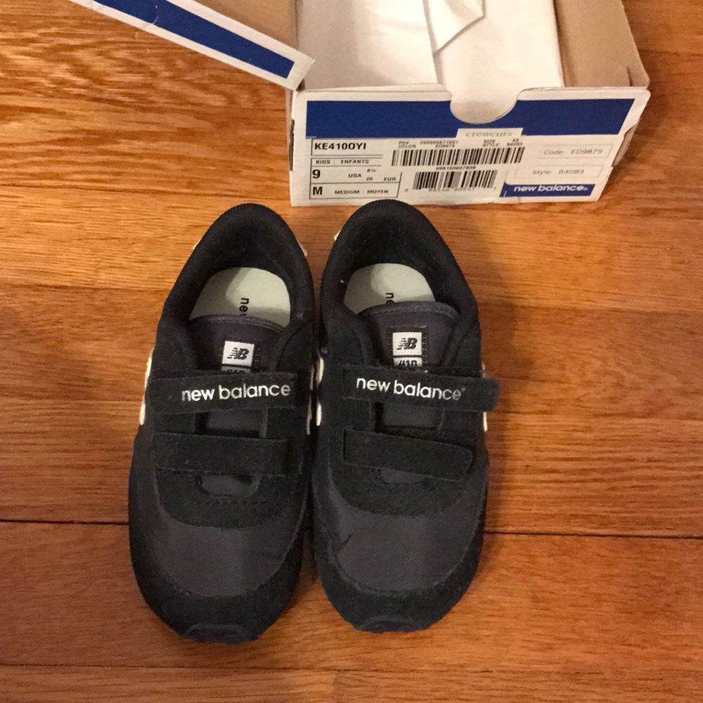 Velcro new balance sneakers